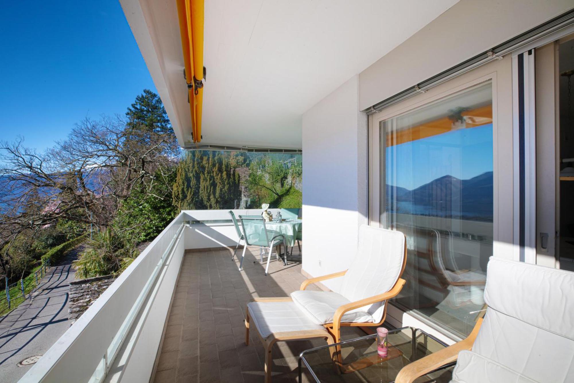 Vista Lago Casa Hulya Orselina Bagian luar foto